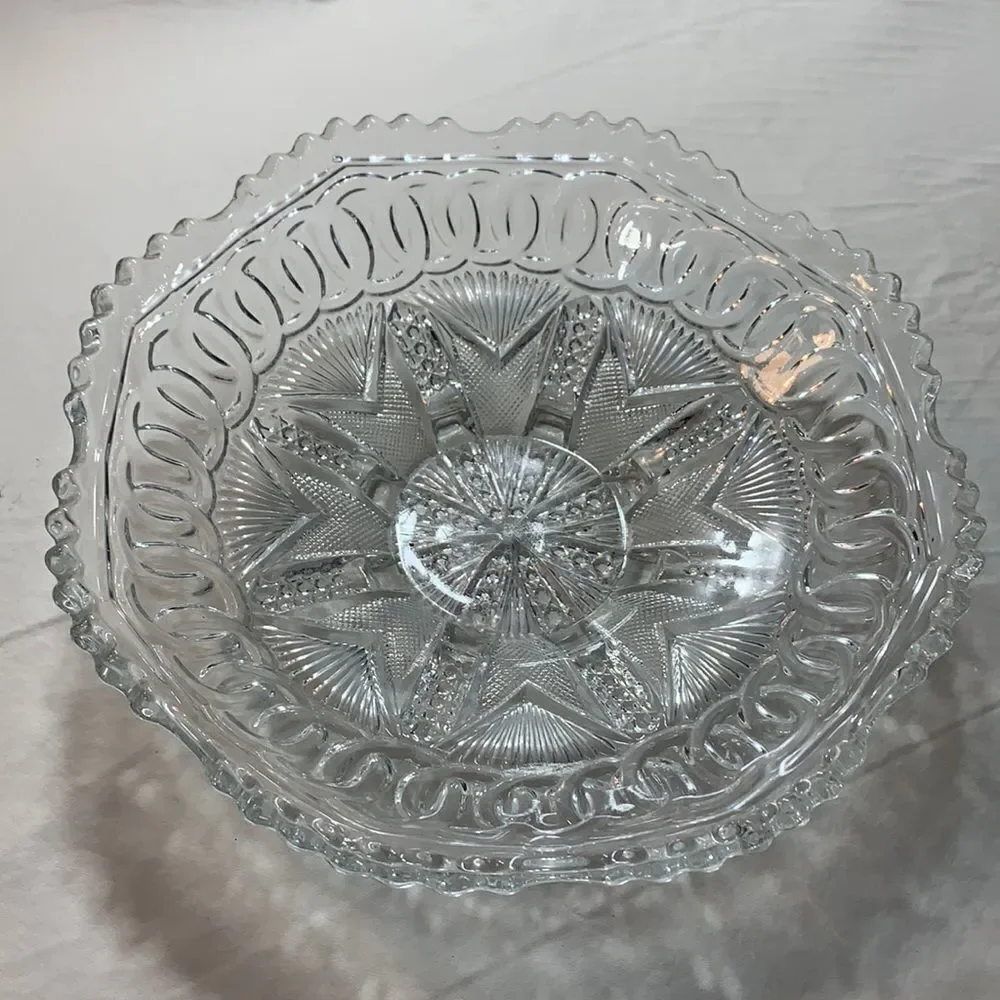 American Brilliant Period Vintage Scalloped Edge Cut Glass Crystal Serving Dish